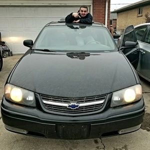 Meet your Posher, Eric